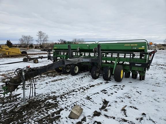 Image of John Deere 1535 equipment image 2