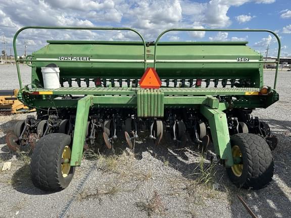 Image of John Deere 1560 equipment image 3
