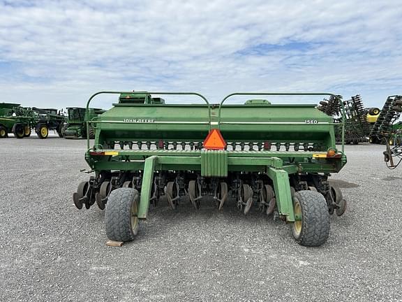 Image of John Deere 1560 equipment image 3