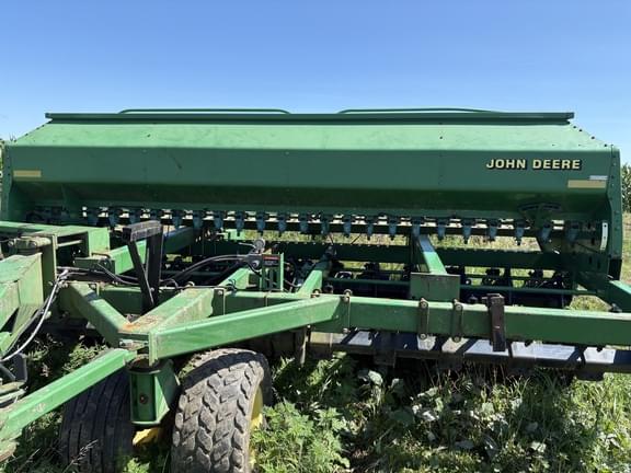 Image of John Deere 1560 equipment image 2