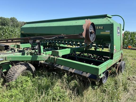 Image of John Deere 1560 equipment image 1