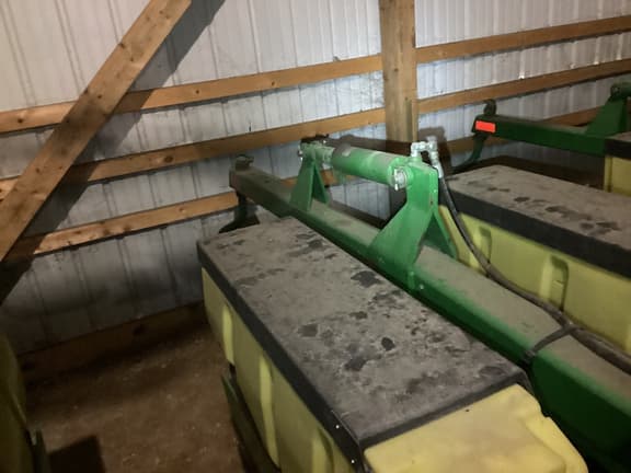 Image of John Deere 1710 equipment image 4