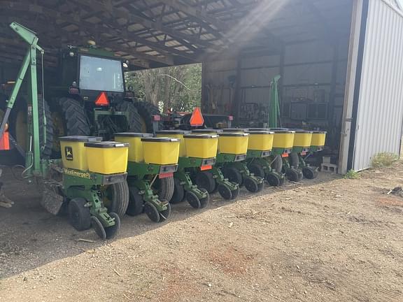Image of John Deere 1750 Primary image