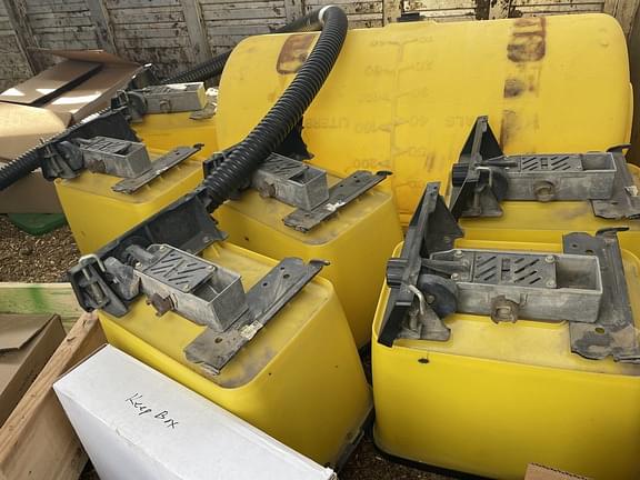 Image of John Deere 1750 equipment image 3