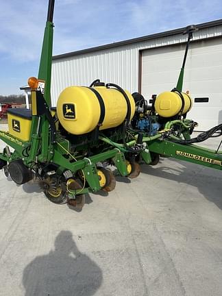 Image of John Deere 1750 Primary image