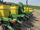 2001 John Deere 1760 Image