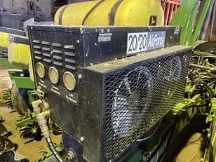 Main image John Deere 1760 11