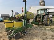 Thumbnail image John Deere 1760 3