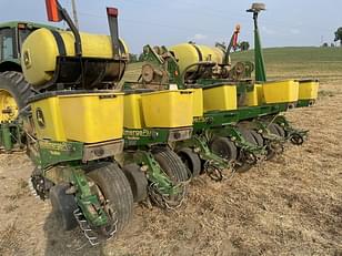 Main image John Deere 1760 6