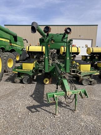 Image of John Deere 1770 Primary image