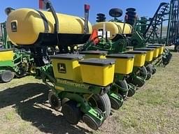 Image of John Deere 1770 equipment image 2