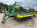 2001 John Deere 1780 Image