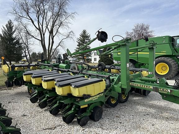 Image of John Deere 1780 Primary image