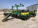 2001 John Deere 1780 Image