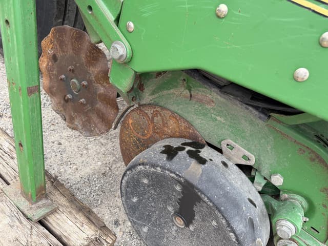 Image of John Deere 1780 equipment image 3