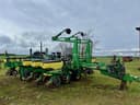 2001 John Deere 1780 Image