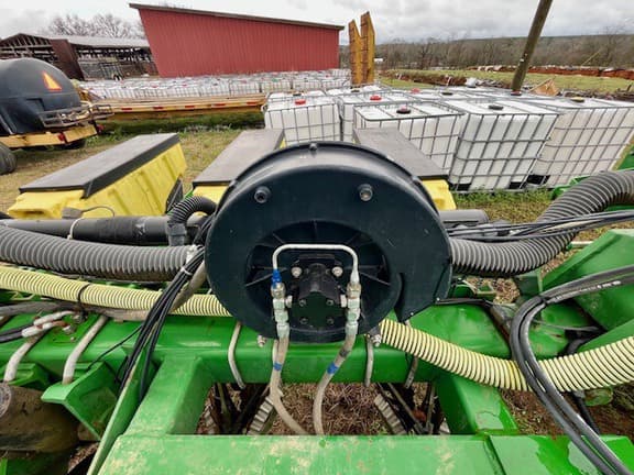 Image of John Deere 1780 equipment image 4