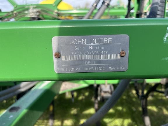 Image of John Deere 1820 equipment image 4