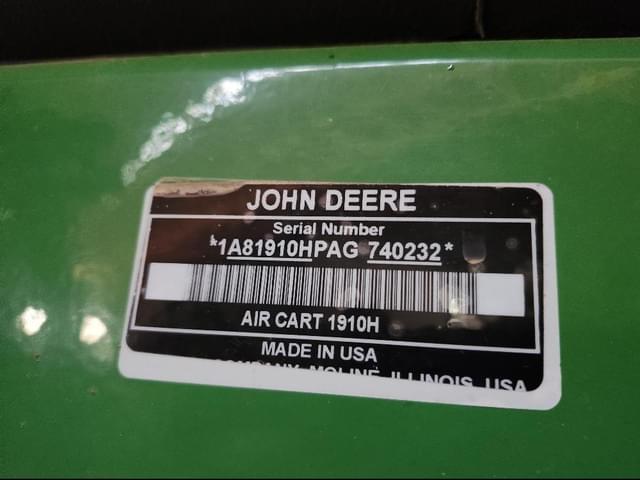 Image of John Deere 1860 equipment image 3