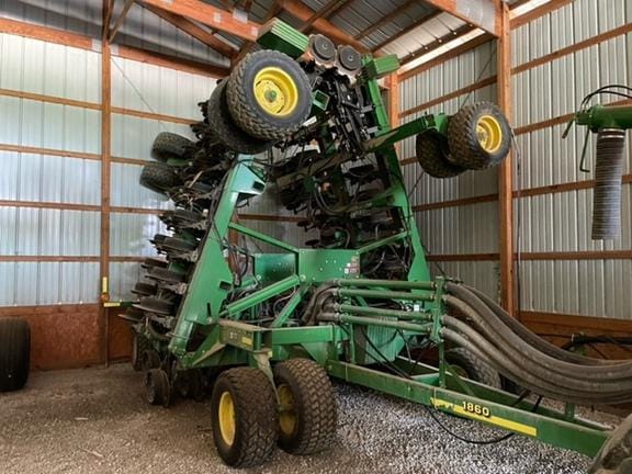 Main image John Deere 1860