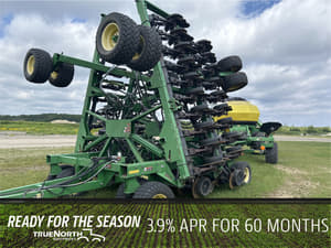 2001 John Deere 1860 Image