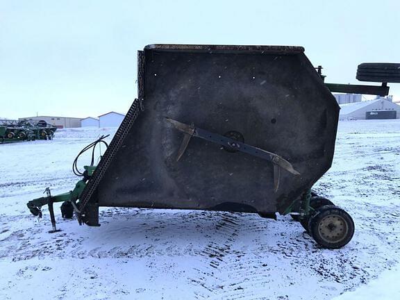 Image of John Deere 2018 equipment image 1