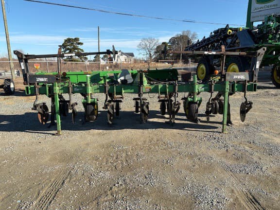 Image of John Deere 2100 equipment image 1