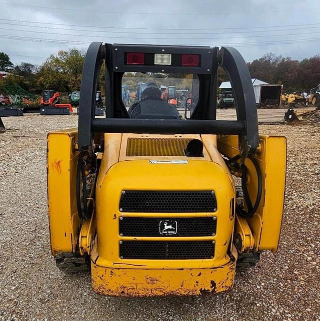 Image of John Deere 240 equipment image 4