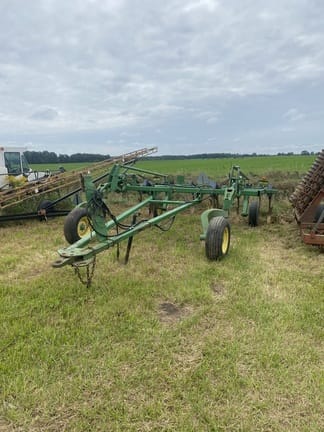 Main image John Deere 2400