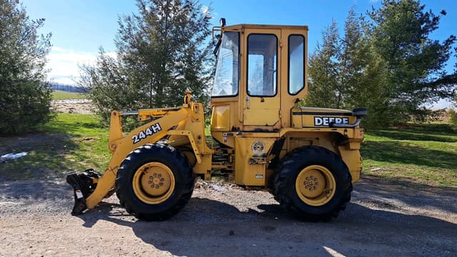 Image of John Deere 244H equipment image 1