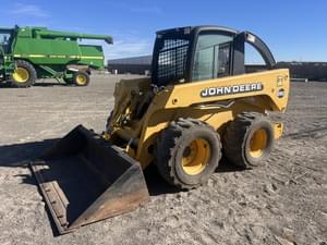 2001 John Deere 260 Image