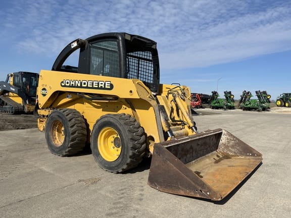 Main image John Deere 260