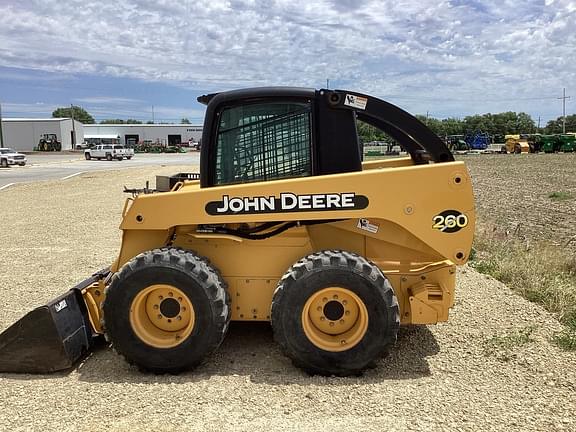 Image of John Deere 260 equipment image 3