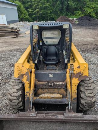 Image of John Deere 260 equipment image 4
