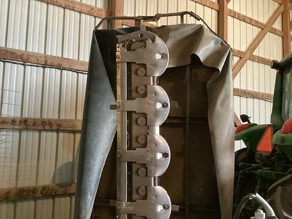 Image of John Deere 265 equipment image 2