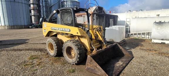 2001 John Deere 270 Equipment Image0