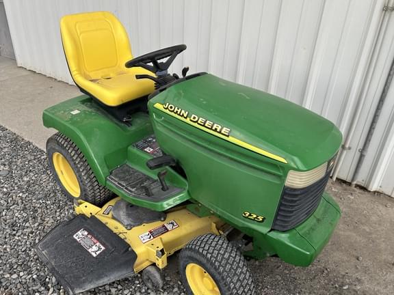 Image of John Deere 325 equipment image 1