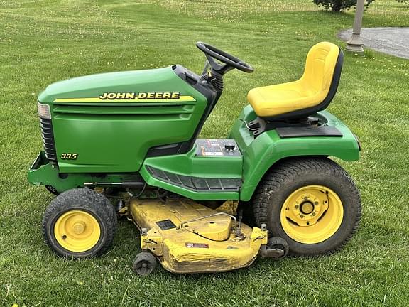 Image of John Deere 335 equipment image 3