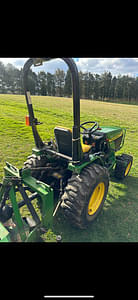 2001 John Deere 4100 Image