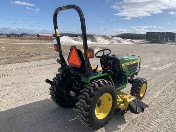 Image of John Deere 4100 equipment image 4