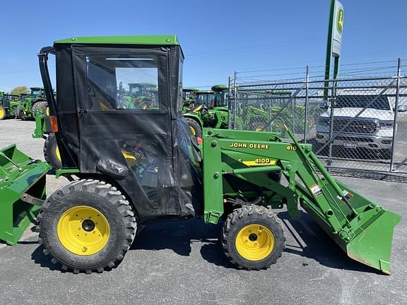 Image of John Deere 4100 equipment image 1