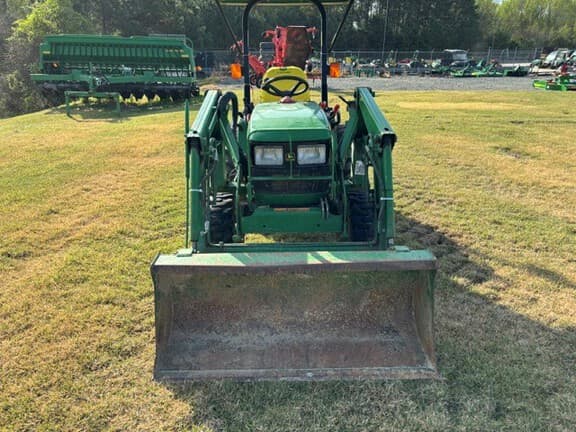 Image of John Deere 4100 equipment image 4