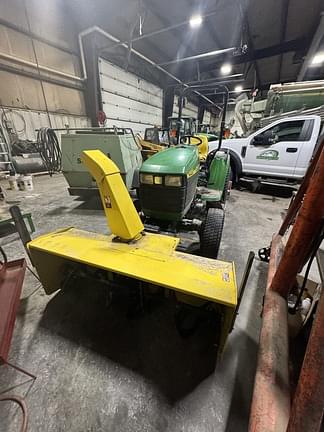 Image of John Deere 4400 equipment image 2