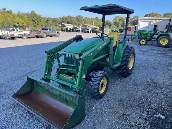 Image of John Deere 4400 Primary image