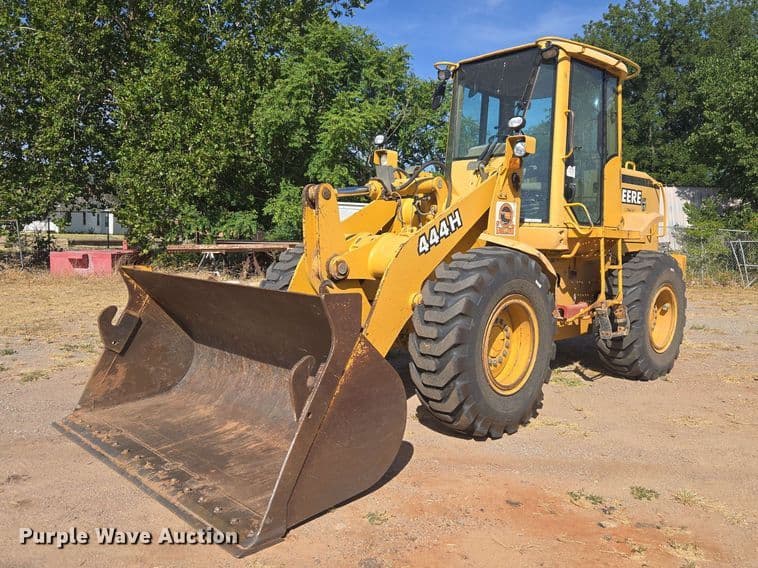 Image of John Deere 444H Primary image