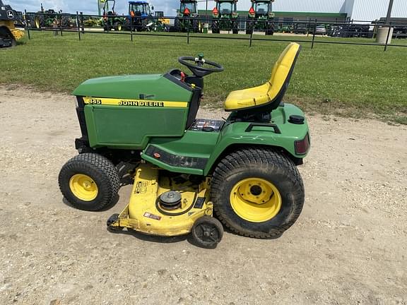 Image of John Deere 445 equipment image 3