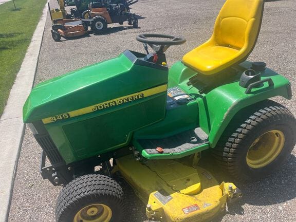 2001 John Deere 445 Equipment Image0