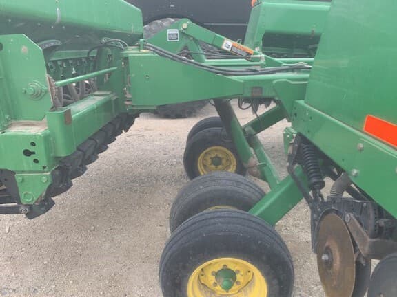 Image of John Deere 455 equipment image 4