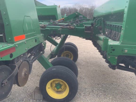 Image of John Deere 455 equipment image 3