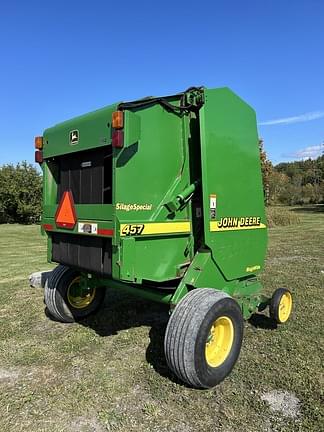 Image of John Deere 457 Silage Special equipment image 3